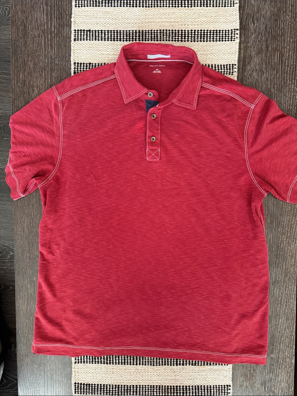 Saks Fifth Avenue Men's Red Heather Polo with Contrast Inner Placket